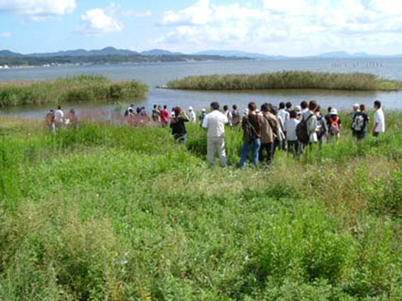実習の様子（宍道湖）