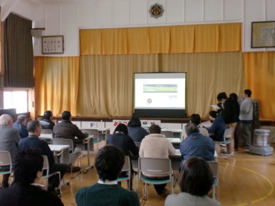 現地報告会の様子.JPG