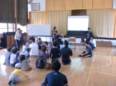 17稲刈３.JPG