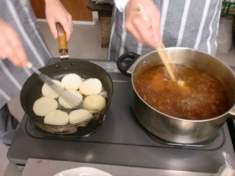 北海道のいも団子（保存食），滋賀のお雑煮.JPG